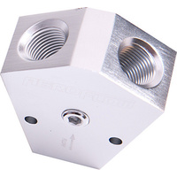 Aeroflow FUEL BLOCK 3/8 - 3/8 IN - OUT SILVER 1/8'' NPT PORT
